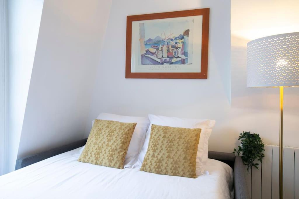 Heavenly & Cozy Parisian Flat - Place Voltaire Appartamento *
